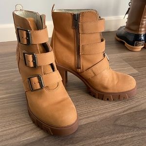 Chestnut TIMBERLAND boots